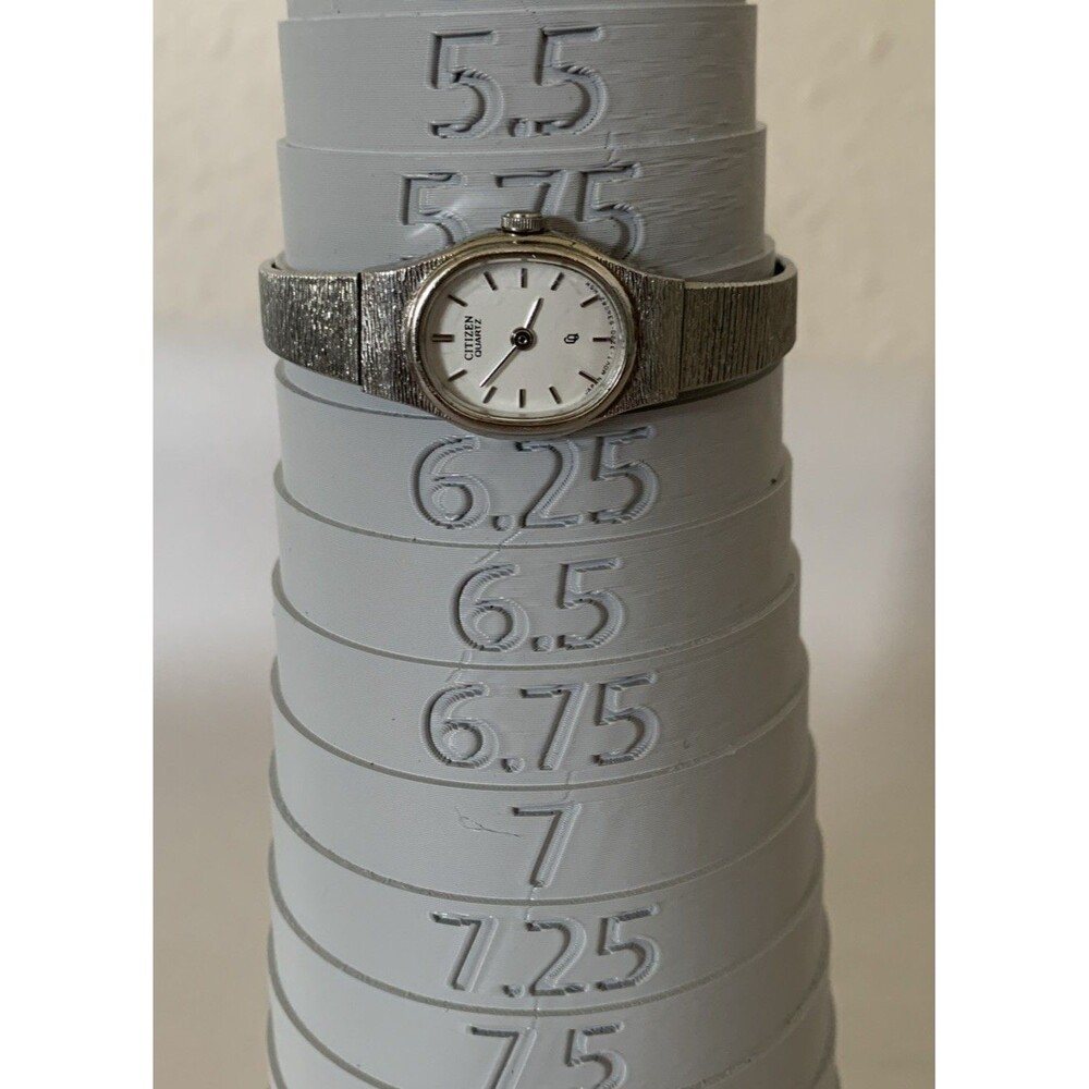 Vintage CITIZEN QQ 3220-S09532 Quartz Women's Watch Sz. 6 New Battery